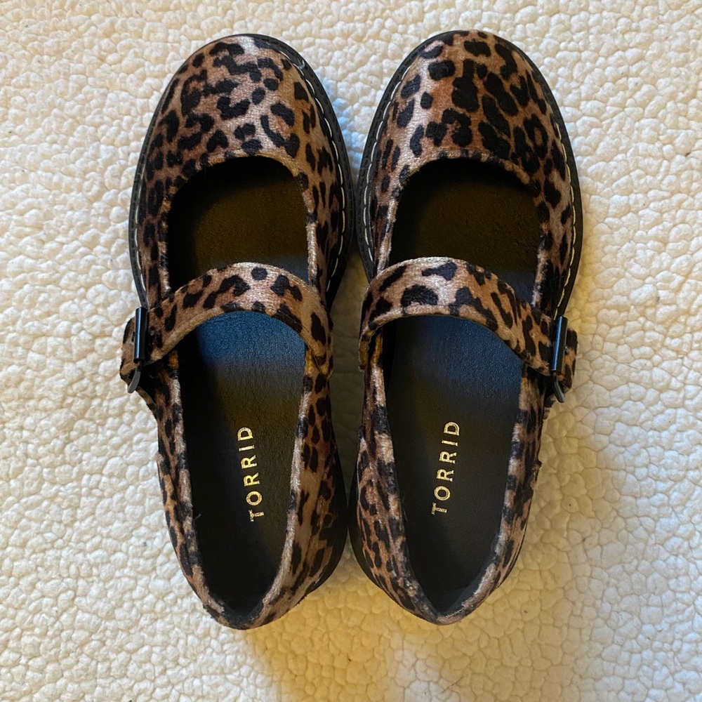 Torrid Leopard Print Mary Janes - Picture 2 of 5